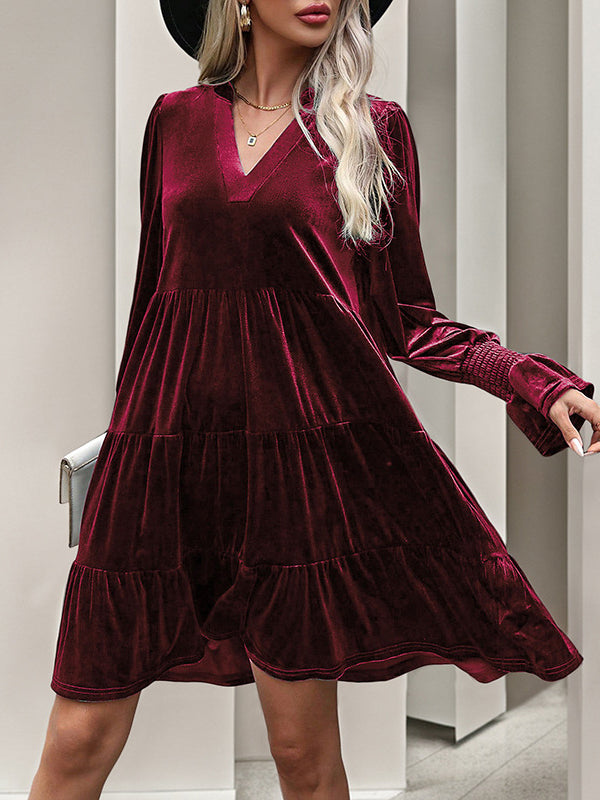 A-Line Long Sleeves Pleated Solid Color Velvet V-Neck Mini Dresses