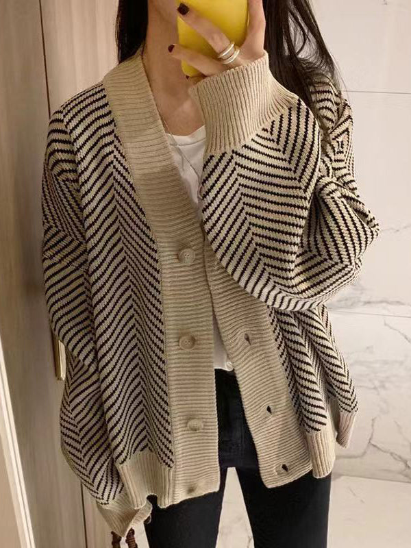 Long Sleeves Loose Buttoned Contrast Color V-Neck Cardigan Tops