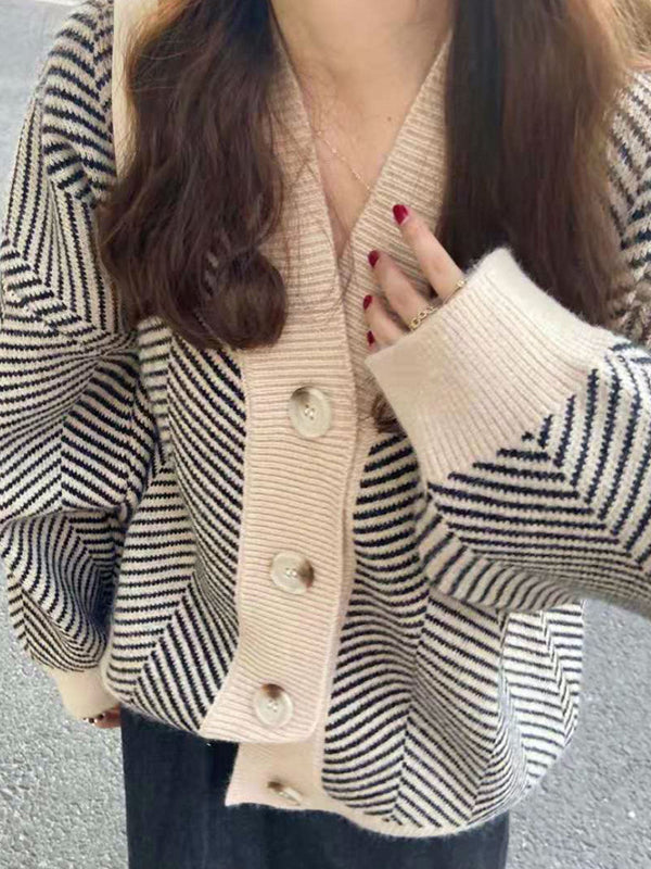 Long Sleeves Loose Buttoned Contrast Color V-Neck Cardigan Tops