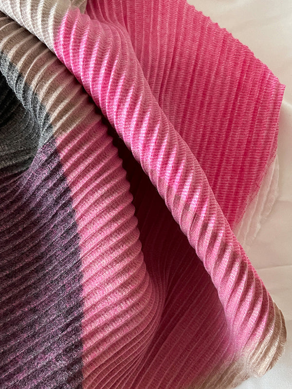 Contrast Color Pleated Striped Scarf