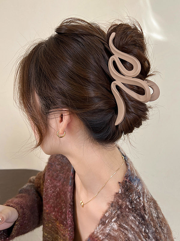 Geometric Claw Hair Clip