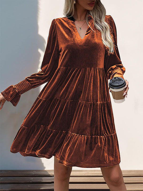 A-Line Long Sleeves Pleated Solid Color Velvet V-Neck Mini Dresses