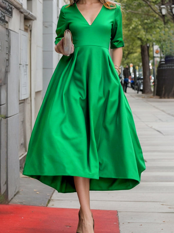 A-Line Long Sleeves Pleated Pockets Solid Color Zipper V-Neck Midi Dresses