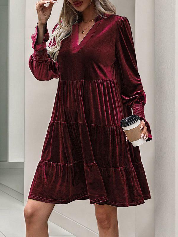 A-Line Long Sleeves Pleated Solid Color Velvet V-Neck Mini Dresses