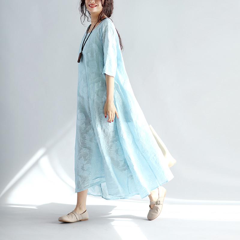 Spring Round Neck Embroidered Loose Dress