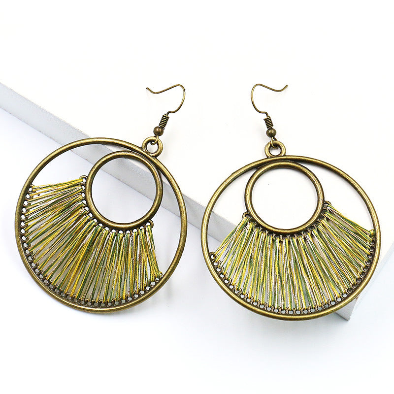 Round drop alloy earrings