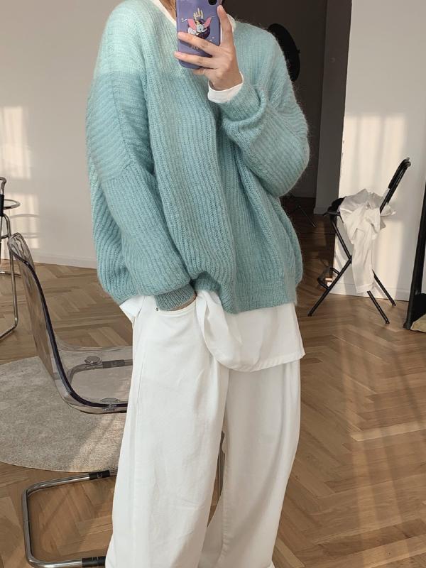 LOOSE SOLID MOHAIR SOFT-SKIN KNITTING SWEATER