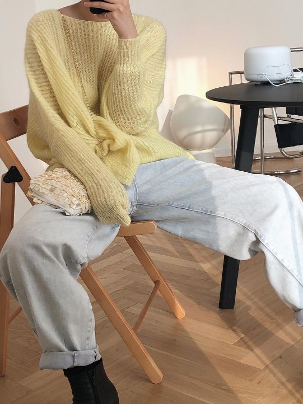 LOOSE SOLID MOHAIR SOFT-SKIN KNITTING SWEATER