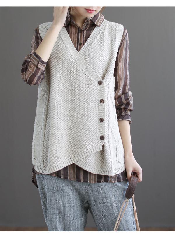 RETRO ASYMMETRIC DOUBLE-BREASTED KNITTING VEST