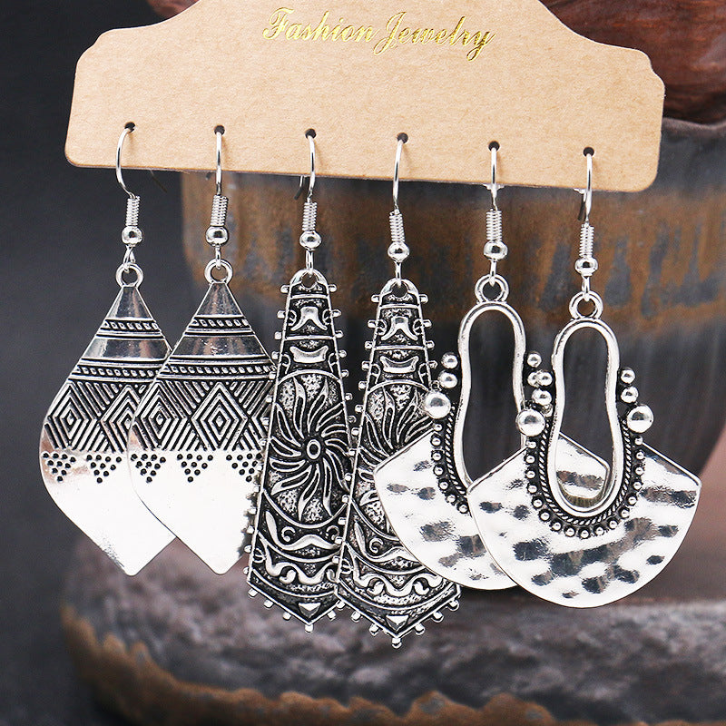 Retro punk style geometric earrings