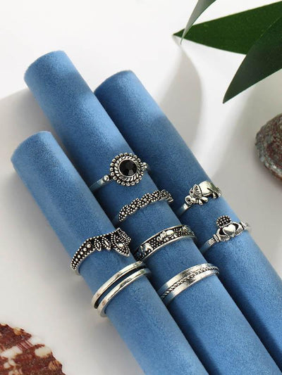 8pcs Vintage Carving Crown Loving Heart Rings Accessories