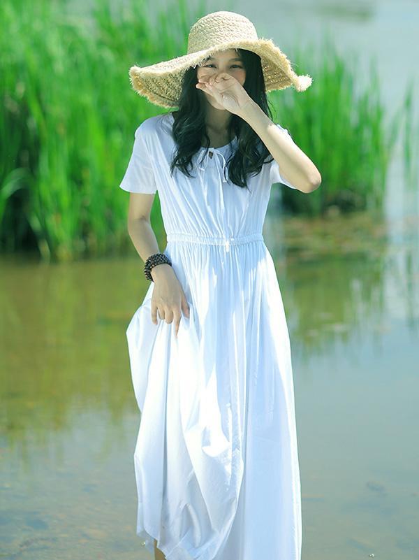 Original Clean Color Long Dress in White Color