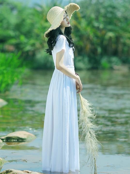 Original Clean Color Long Dress in White Color