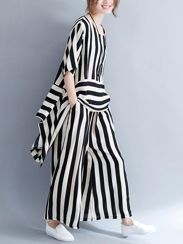 Fashion Combo Suit from T-shirt and Pants in White and Black Stripes