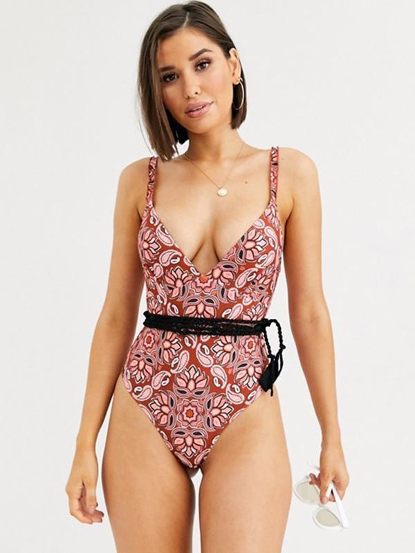 Spaghetti-Neck One-Piece Swimwear