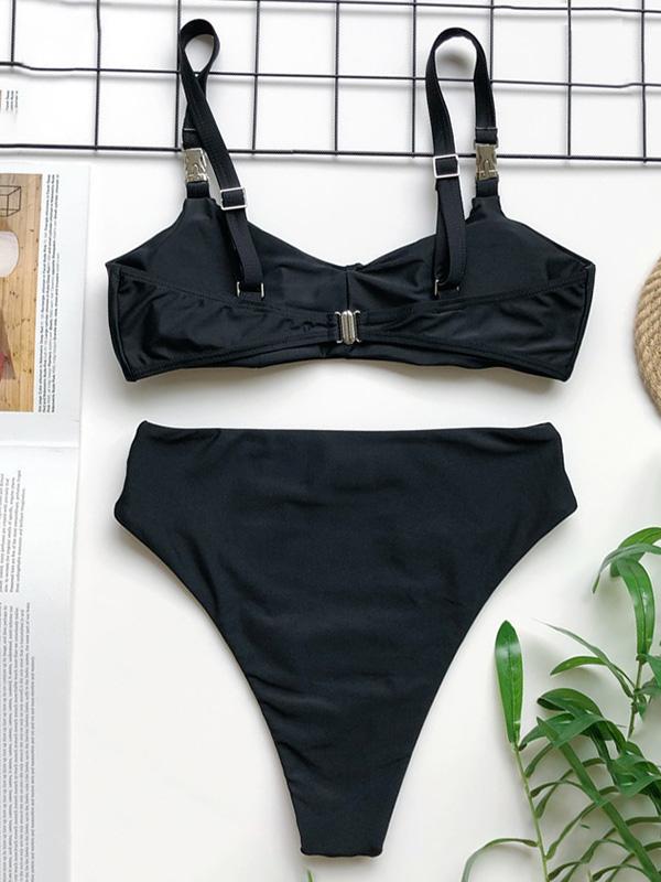 Low Collar Metal Pin Bikini Swimsuit