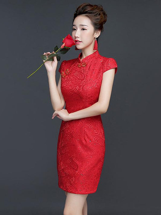 Red Embroidered Side Split Stand Collar Short Cheongsam