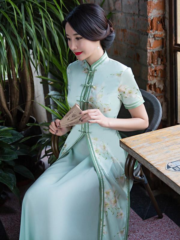 Light Green Two Pieces Ao Dai Long Cheongsam