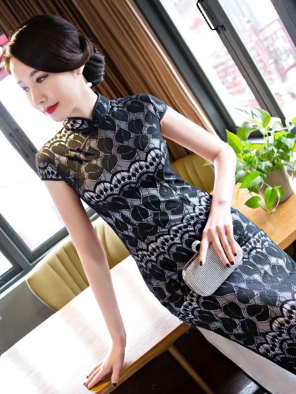 Black Lace Split-side Long Cheongsam