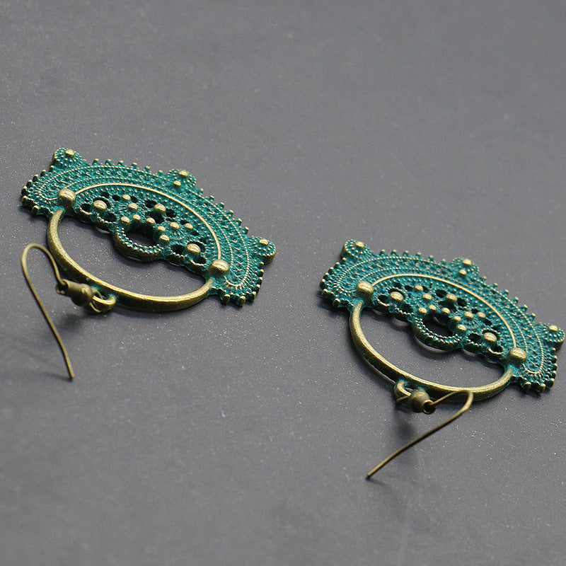 Retro green earrings earrings