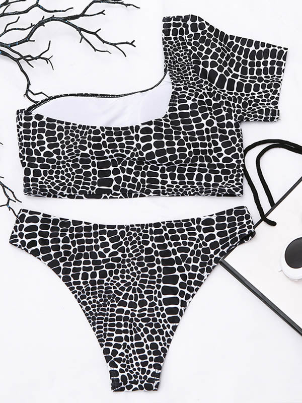 One-Shoulder Polka-Dot Hollow Bikini Swimwear