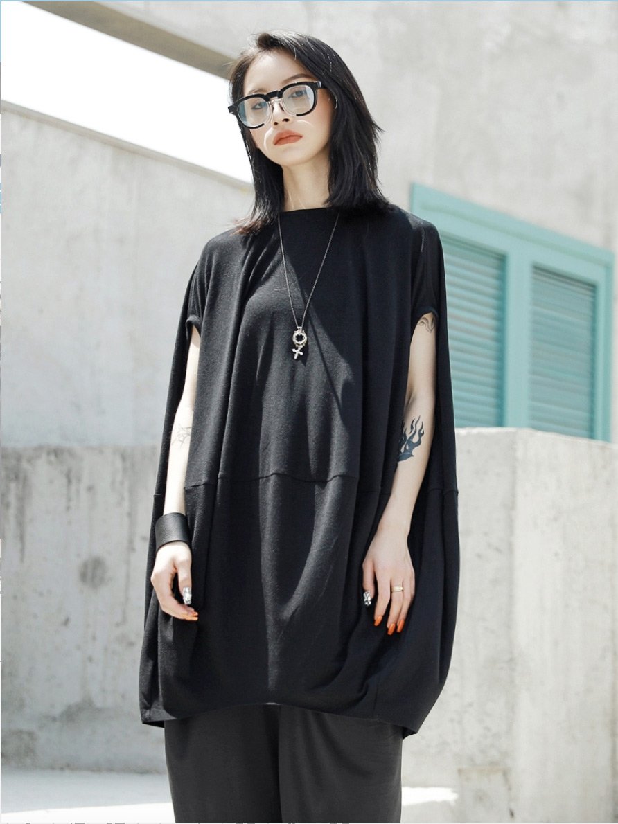 Loose Cloak Black Long T-shirt