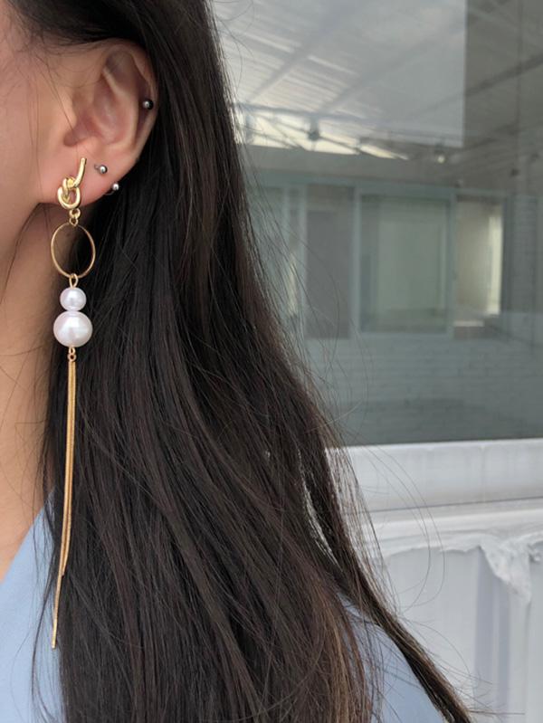 Pearl Split-joint Dissymmetry Long Earrings