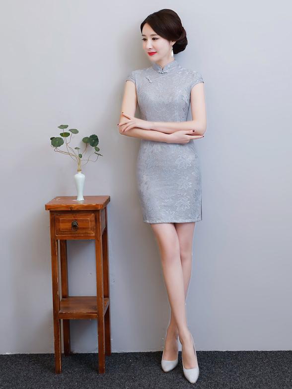 Gray Lace Split-side Short Cheongsam