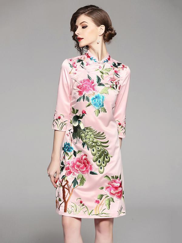 Traditional Chinese Short Dress in Pink Color with Flower and Bird Print