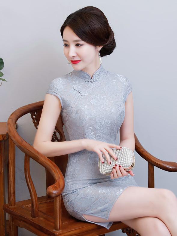 Gray Lace Split-side Short Cheongsam