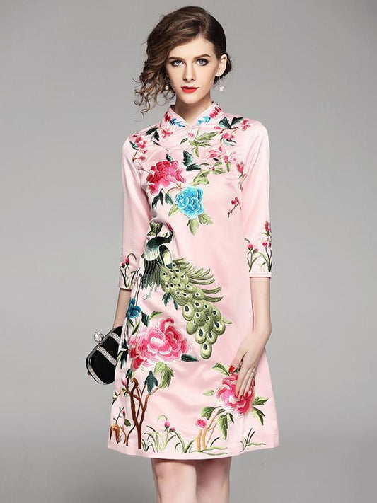 Traditional Chinese Short Dress in Pink Color with Flower and Bird Print