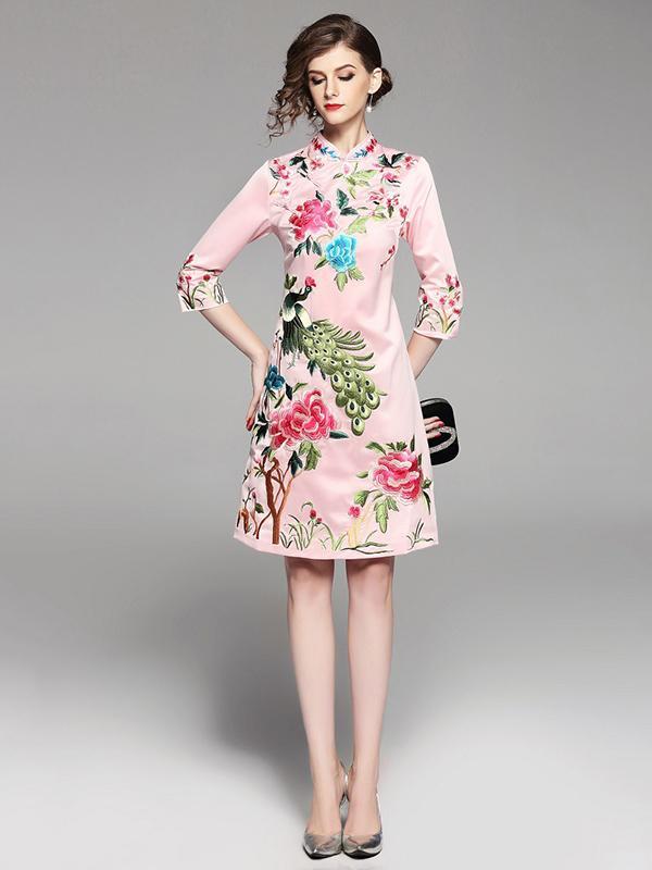 Traditional Chinese Short Dress in Pink Color with Flower and Bird Print