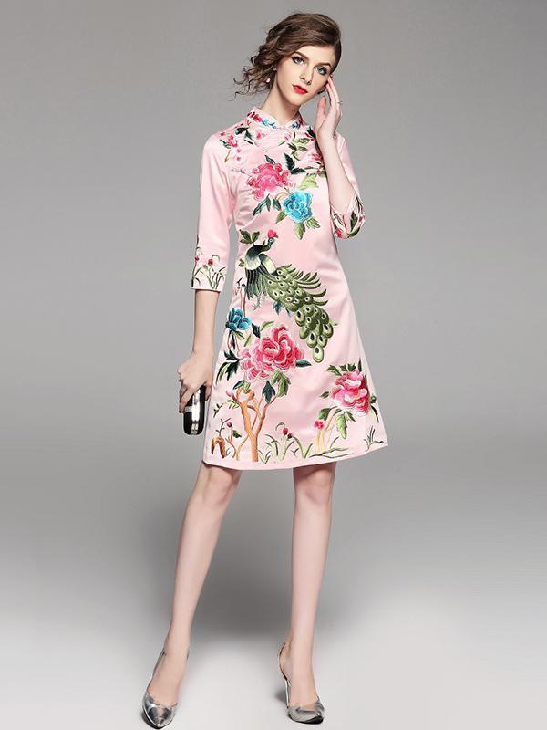 Traditional Chinese Short Dress in Pink Color with Flower and Bird Print