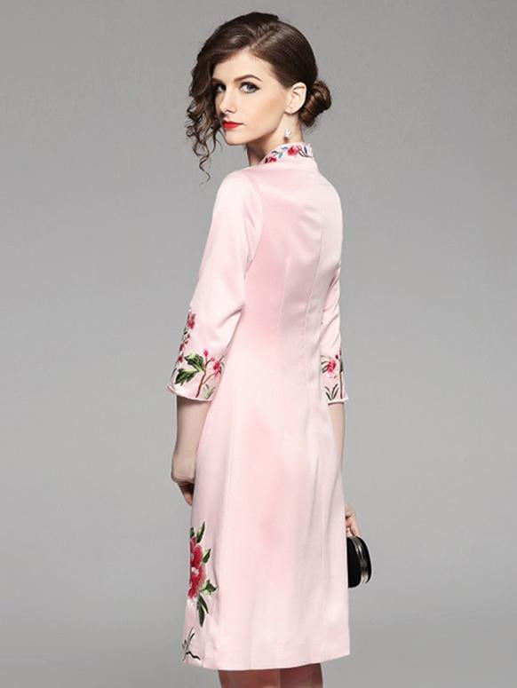 Traditional Chinese Short Dress in Pink Color with Flower and Bird Print