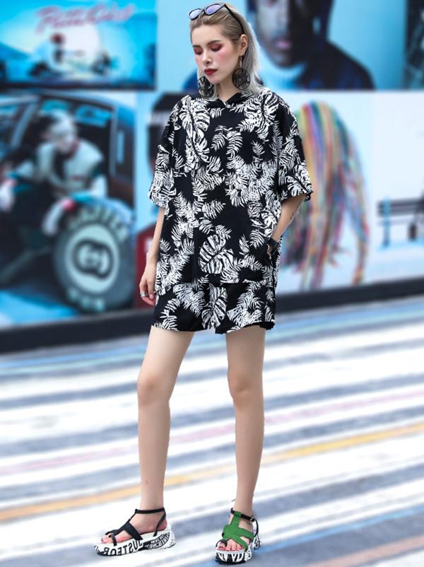 Loose Hooded Floral Printed T-shirt And Shorts Suits