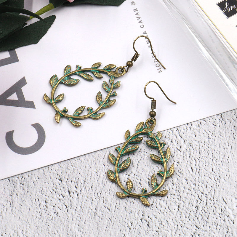 Retro drip gold earrings