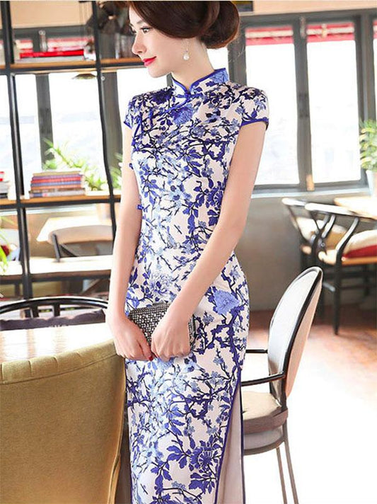 Blue and White Pattern Split-side Long Cheongsam