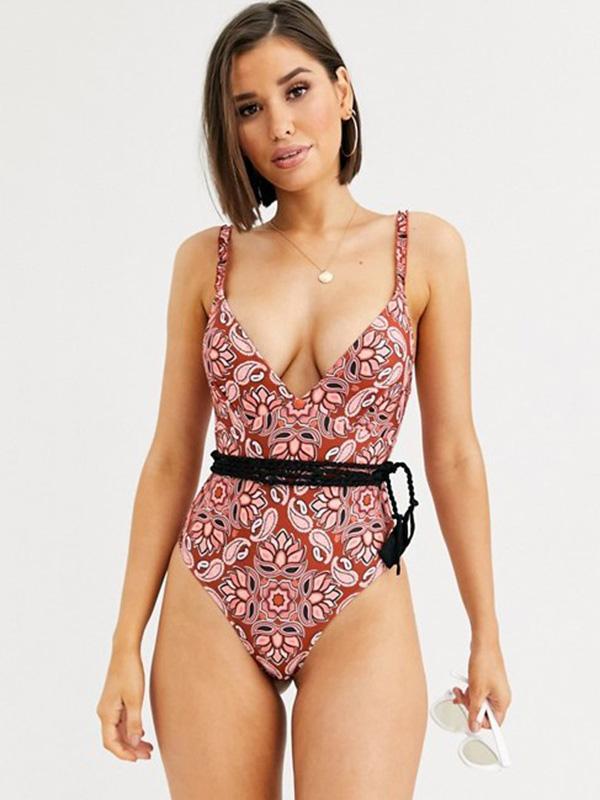 Spaghetti-Neck One-Piece Swimwear