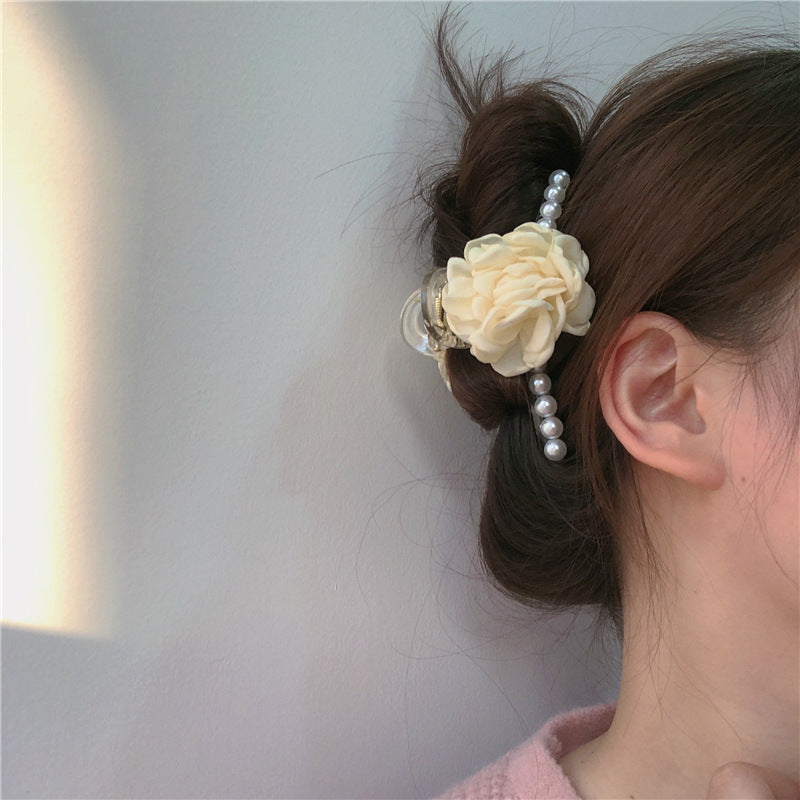 Camellia Pearls Hair Clips