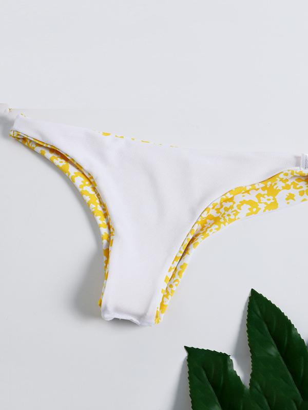 Sexy Pendant Style Bandageprinting  Split Type Bikini Swimsuit