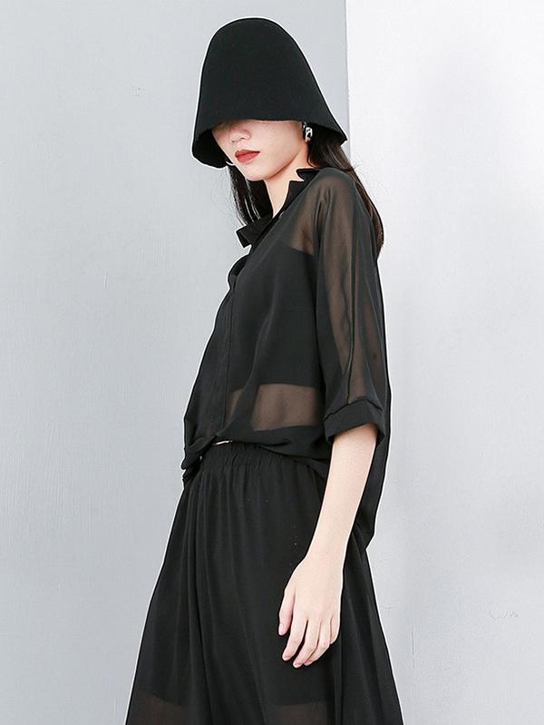 Light Chiffon Solid Batwing Sleeves Shirt