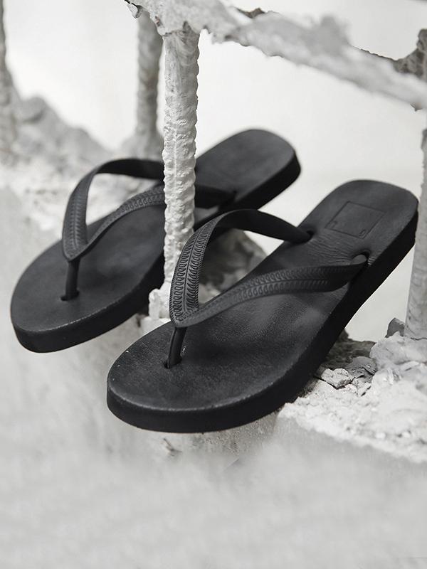 Nice Simple Flip-flops Slipper