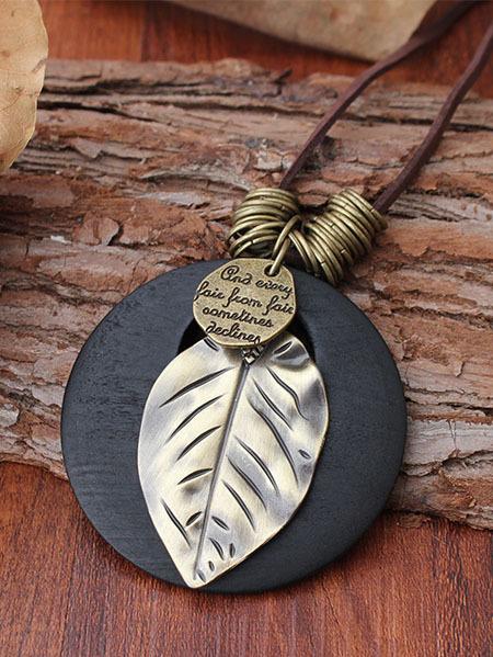 Vintage Leaf Pendant Necklace