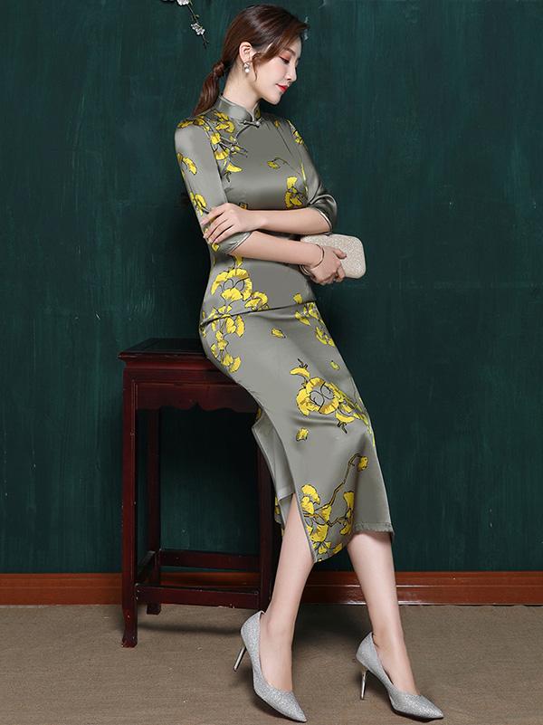 Mulberry Silk Floral Split-side Stand-collar Long Cheongsam