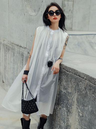 Simple Black Sleeveless See-through Long Dress