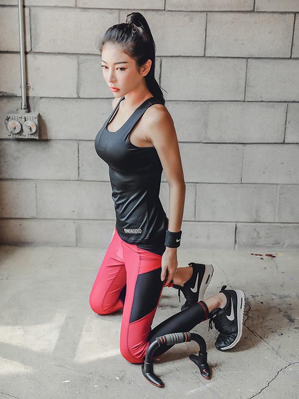 Solid Sleeveless Tanks And Patchwork Leggings Sports Suits