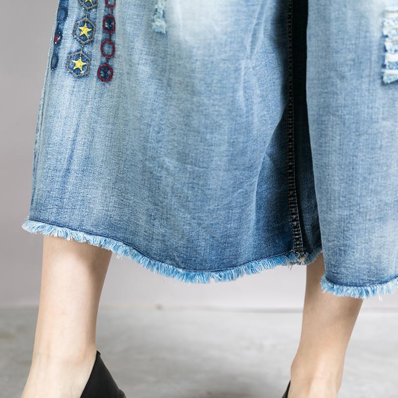 Embroidered Stars And Rounds Frayed Jeans